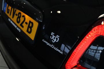 Voertuigafbeelding 15