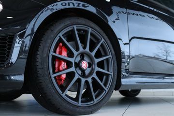 Voertuigafbeelding 9