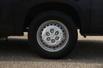 Voertuigafbeelding 3