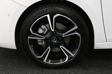 Voertuigafbeelding 5