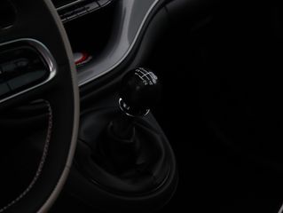 Voertuigafbeelding 12