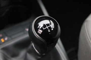 Voertuigafbeelding 37