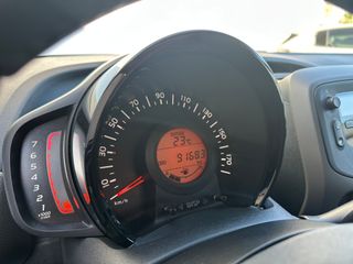 Voertuigafbeelding 14