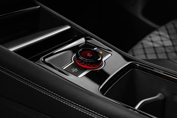 Voertuigafbeelding 14