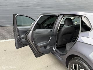 Voertuigafbeelding 21