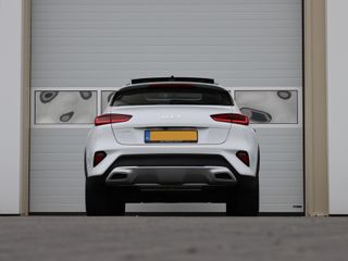 Voertuigafbeelding 8