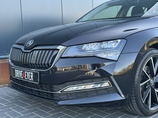 Voertuigafbeelding 8