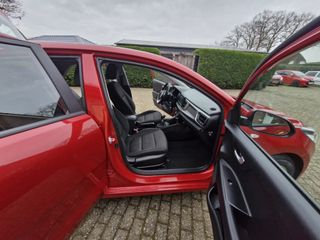 Voertuigafbeelding 9