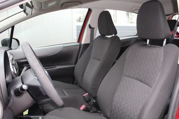 Voertuigafbeelding 13