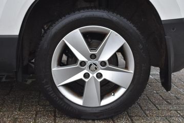 Voertuigafbeelding 4