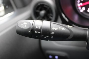 Voertuigafbeelding 22