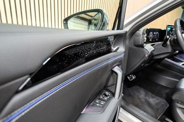 Voertuigafbeelding 13