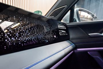 Voertuigafbeelding 26