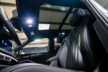 Voertuigafbeelding 3