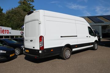 Voertuigafbeelding 4