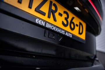 Voertuigafbeelding 11