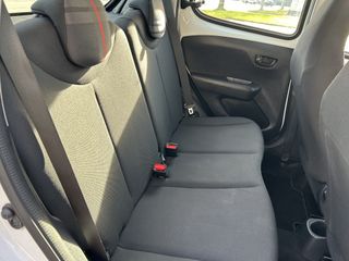 Voertuigafbeelding 23