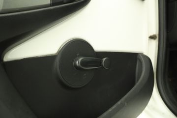 Voertuigafbeelding 8