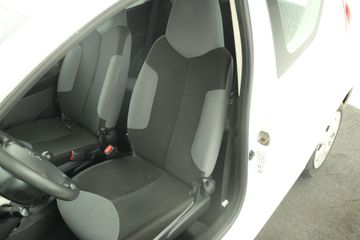 Voertuigafbeelding 9