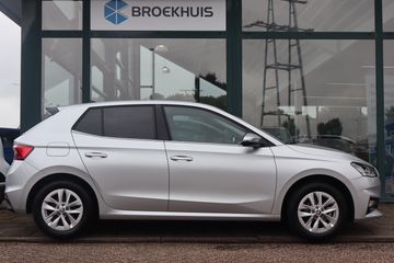 Voertuigafbeelding 9