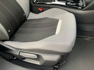 Voertuigafbeelding 30