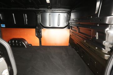 Voertuigafbeelding 24