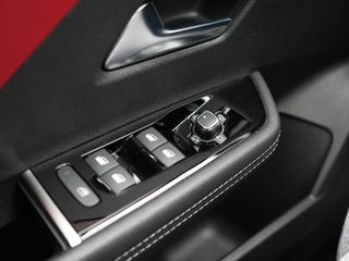 Voertuigafbeelding 37