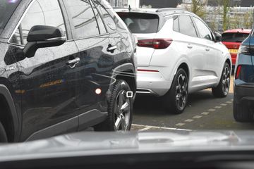 Voertuigafbeelding 17