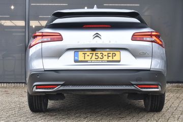 Voertuigafbeelding 5