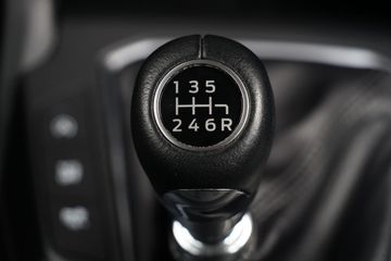 Voertuigafbeelding 19