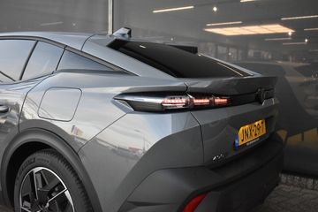 Voertuigafbeelding 32