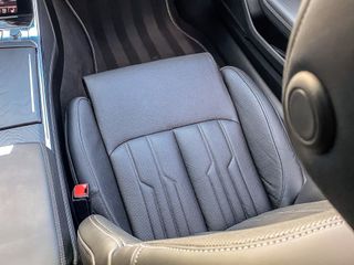 Voertuigafbeelding 102