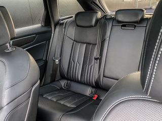 Voertuigafbeelding 105