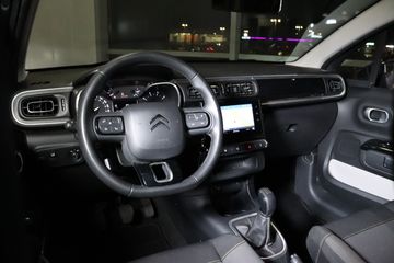 Voertuigafbeelding 3