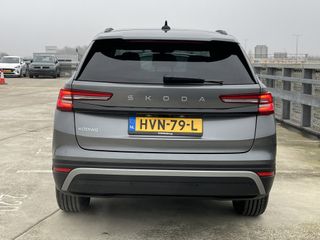 Voertuigafbeelding 8