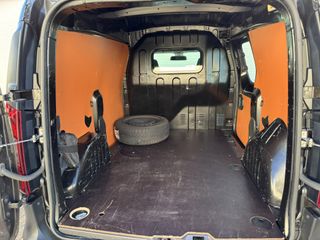 Voertuigafbeelding 21