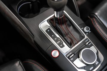 Voertuigafbeelding 25