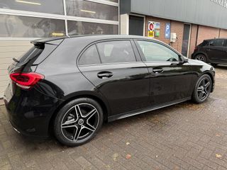 Voertuigafbeelding 8