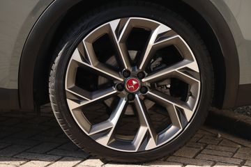 Voertuigafbeelding 5