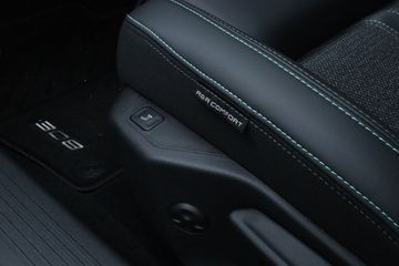 Voertuigafbeelding 30