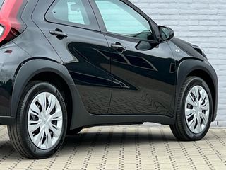 Voertuigafbeelding 9