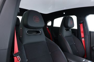 Voertuigafbeelding 4