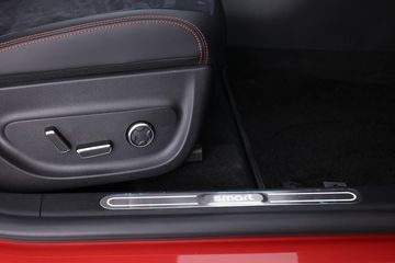 Voertuigafbeelding 6