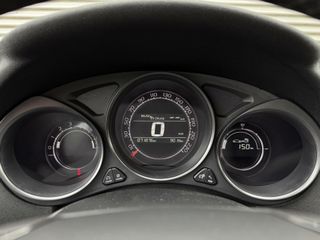 Voertuigafbeelding 15