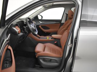 Voertuigafbeelding 5