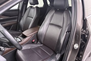 Voertuigafbeelding 8