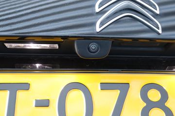 Voertuigafbeelding 12