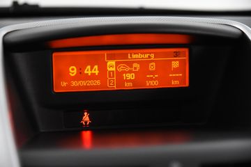 Voertuigafbeelding 9