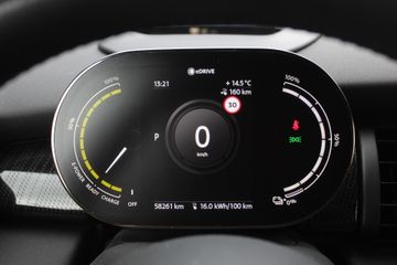 Voertuigafbeelding 18