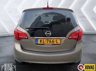 Voertuigafbeelding 5